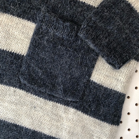 Girls size 12 COUNTRY ROAD knitted stripe dress - Picture 2 of 8